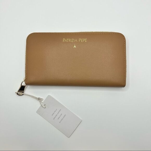 Patrizia Pepe • Brown Leather Wallet - Picture 2 of 10